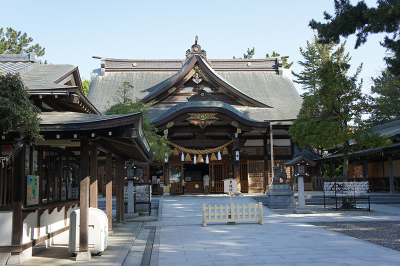 坂井神社